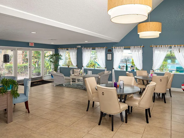 Cypress Winds Apartment Homes — Photo 22