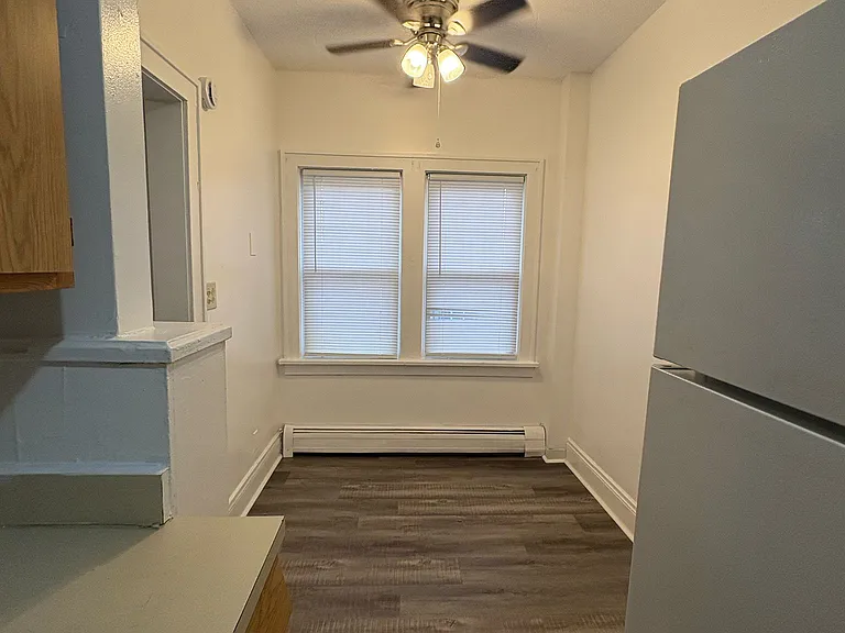 Brooklyn Manor — Photo 12