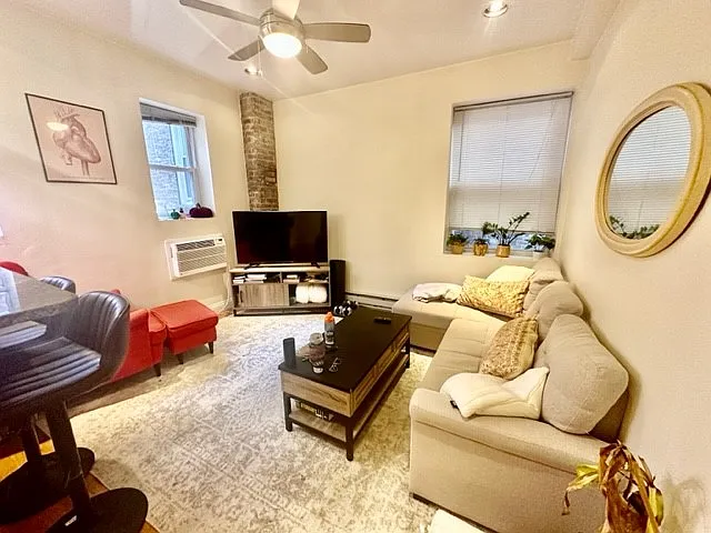 95 Prince St #8 — Photo 11