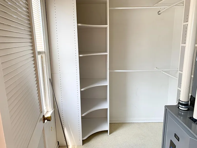 3111 N Southport Ave #2 — Photo 4