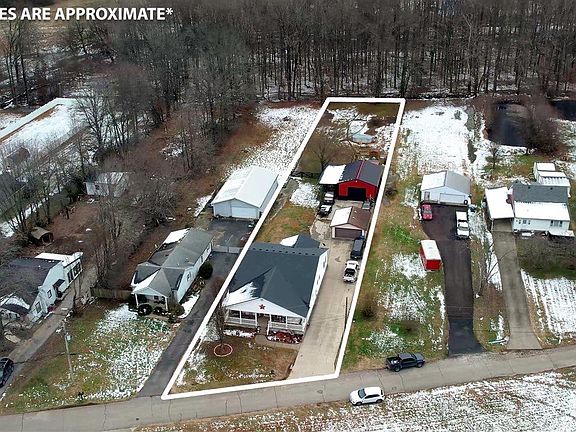 5th image of 9747 Mason Ln