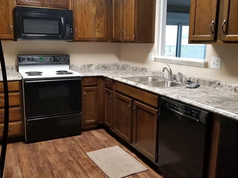 Remodeled Kitchen - new counter, sink, appliances!