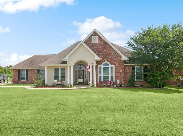 1115 Primrose Dr, Boutte, LA 70039