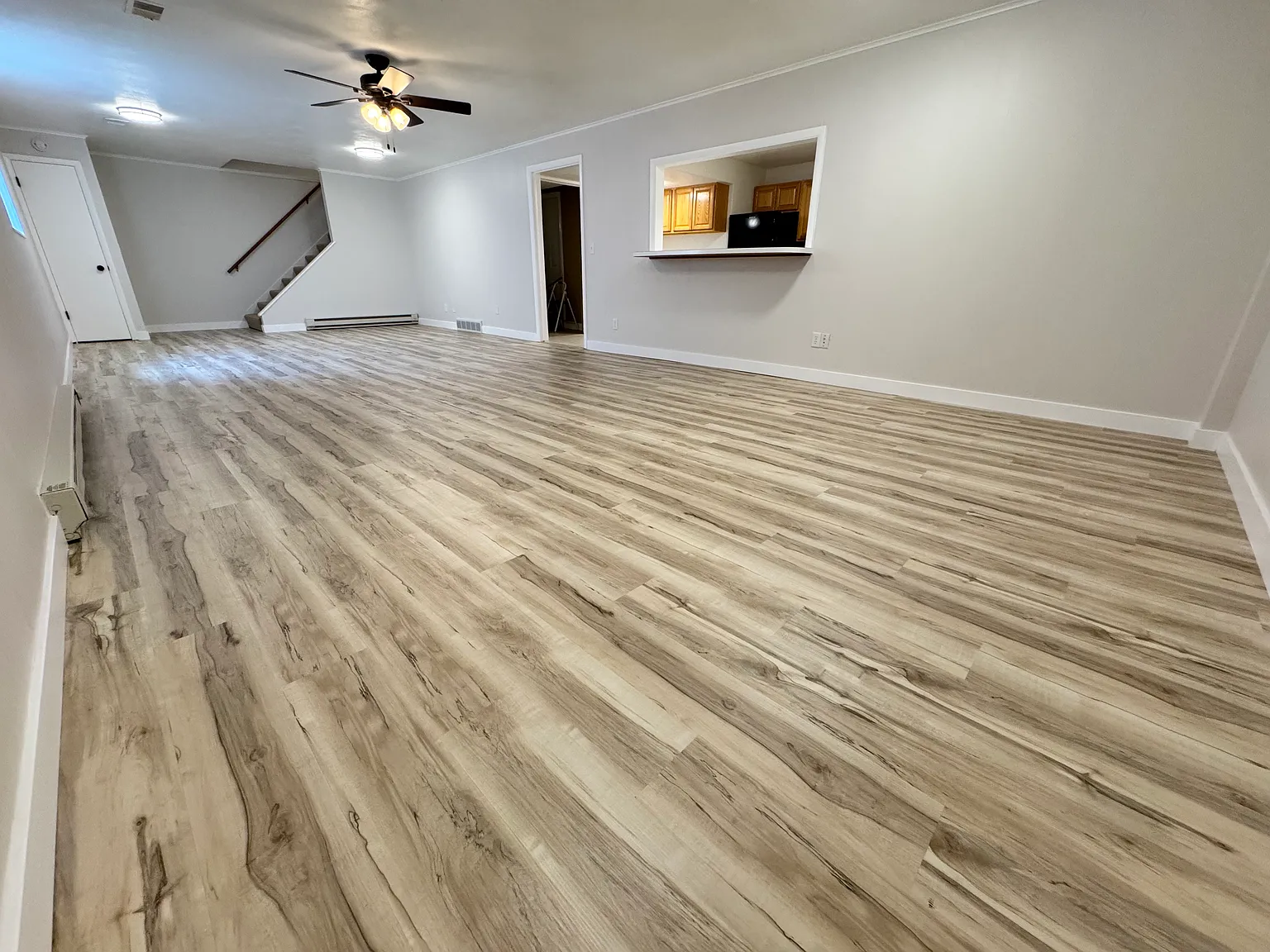 Studio, 650 sqft, $975 — Photo 2
