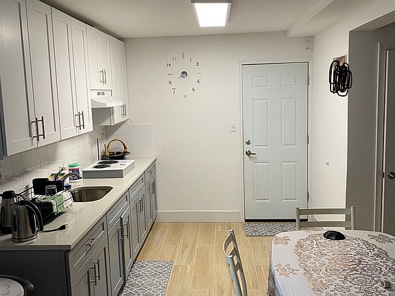 2nd image of 8312 Homelawn St Floor 1