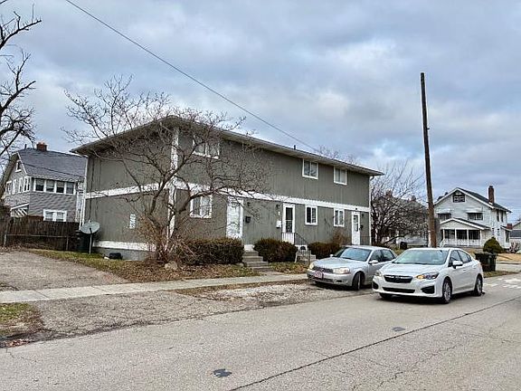 3rd image of 2816-2820 Steele Ave