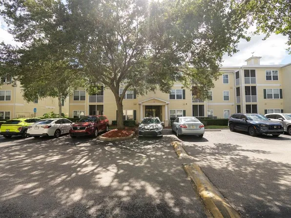 18113 Bridle Club Dr, Tampa, FL 33647