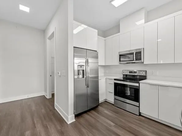 121 34th Street image 143 of 213