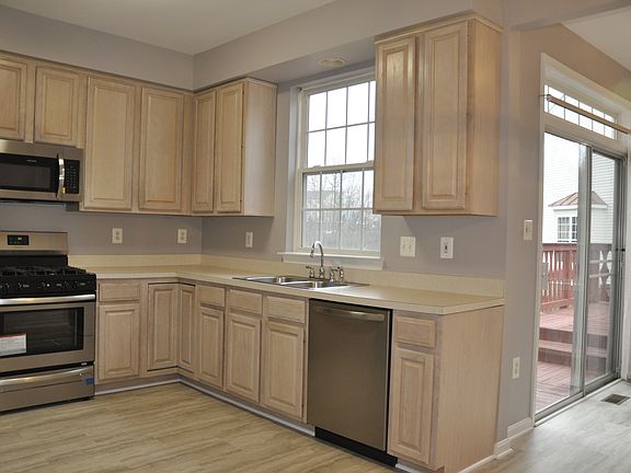 5th image of 15161 Brazil Cir