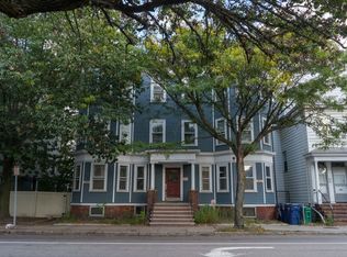 258 Prospect St #1R, Cambridge, MA 02139