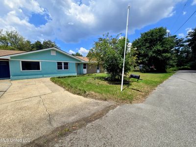 203 Eleanor Ave, Pass Christian, MS, 39571