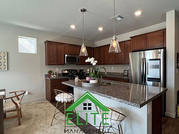 4th image of 4236 Roanne Way