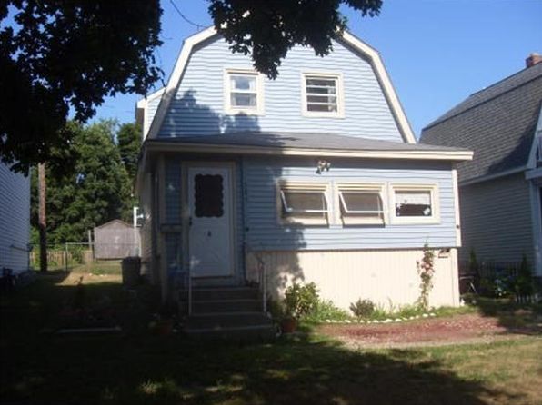 50 Whitehead Ave #B, Hull, MA 02045
