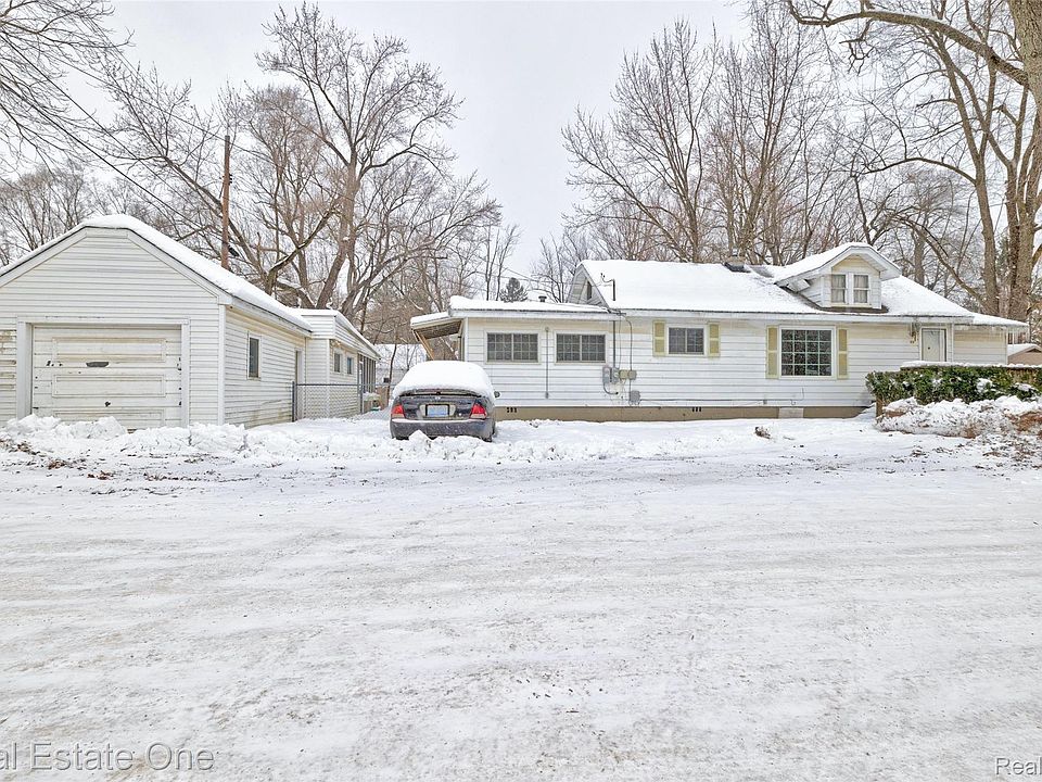 1st image of 55 Mouton Dr