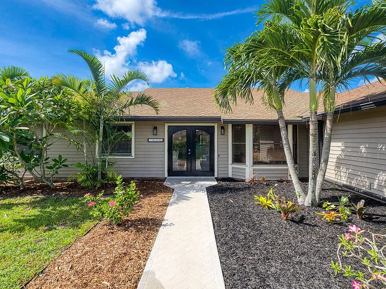 14502 69th St N — Photo 3