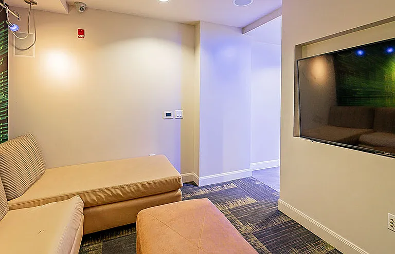 The Residences at Pearland Town Center Apartments — Photo 19