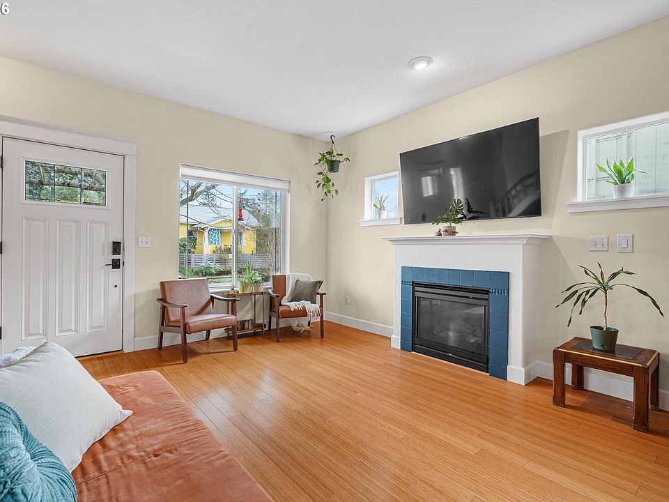6507 NE 7th Ave, Portland, OR 97211 | Zillow