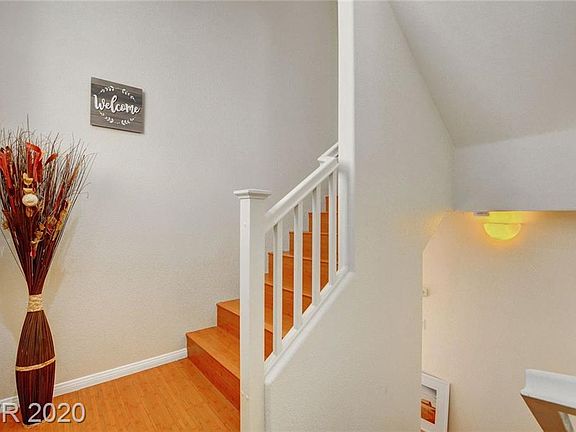 3rd image of 9872 Black Mulberry St