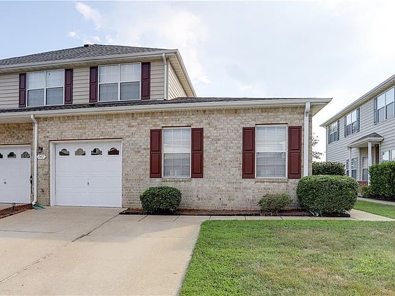 2nd image of 247 Belmont Cir