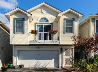 344 Lembeck Ave #1, Jersey City, NJ 07305