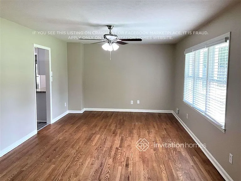 1634 E Lake Dr — Photo 5