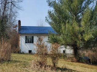 1110 Clintonville Rd, Paris, KY 40361
