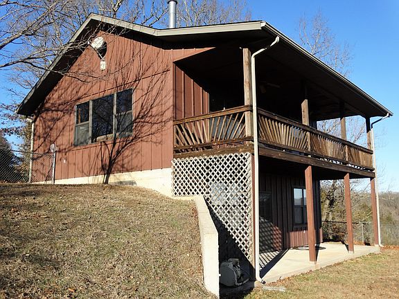 3rd image of 1800 Camp Clark Hl