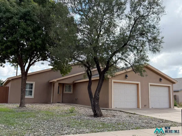 809 S Wyoming Ave, Roswell, NM 88203