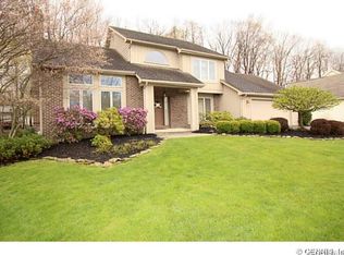 497 Spring Meadow Ln, Webster, NY 14580