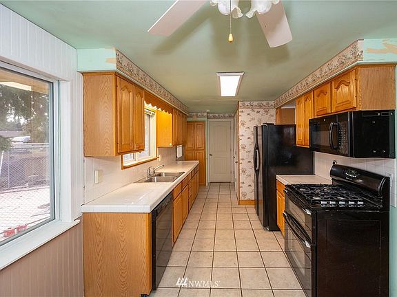 5th image of 9902 116th St SW