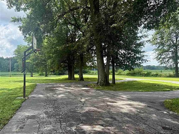 4th image of 2603 E County Road 350 N