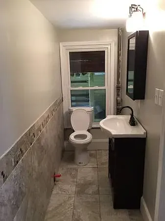 521 E State St #2 — Photo 7