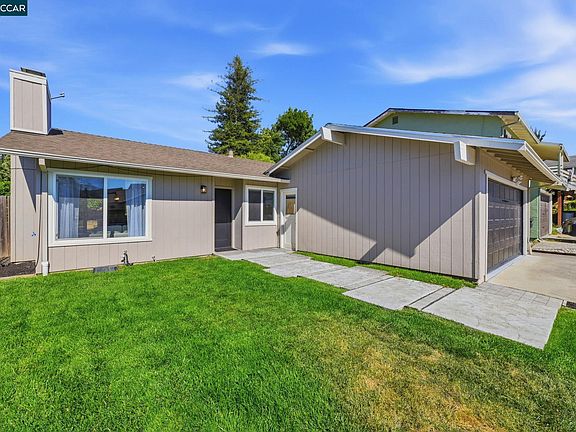 3rd image of 22604 Mossy Rock Dr