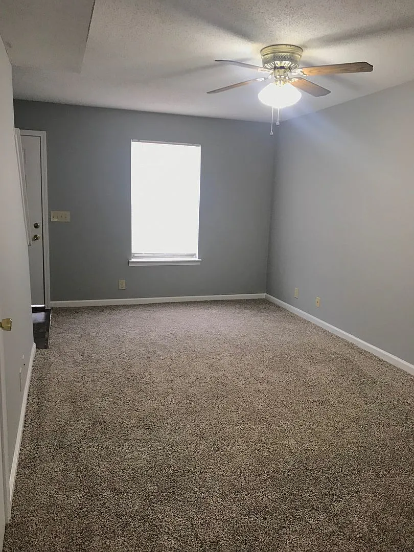 2453 W. Wilson Rd — Photo 3