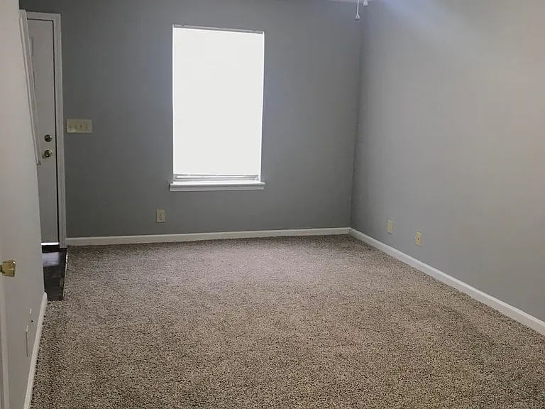 2453 W Wilson Rd — Photo 23