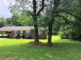 89 Lakeshore Cir, Braselton, GA 30517