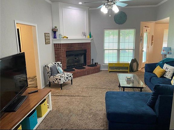 2nd image of 13112 Springcreek Cir