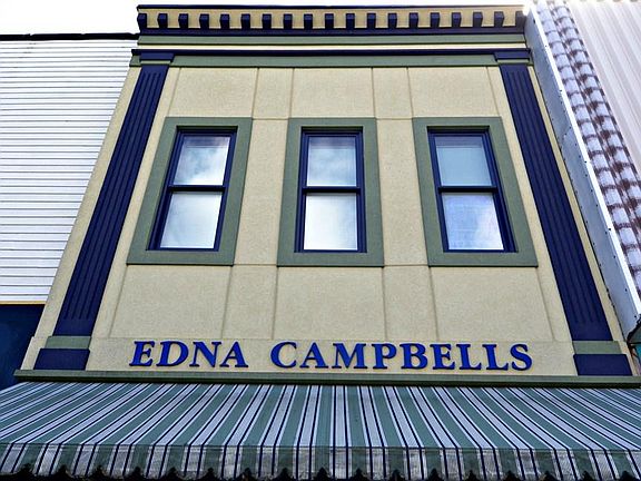 3rd image of 105 W Washington St