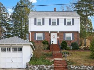 25 Appleton Ave, Beverly, MA 01915