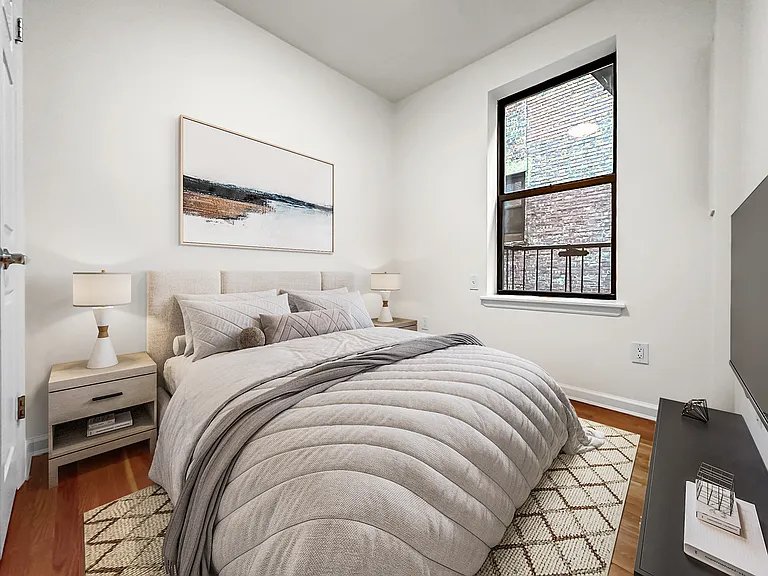 355 W 51st St #53 — Photo 2