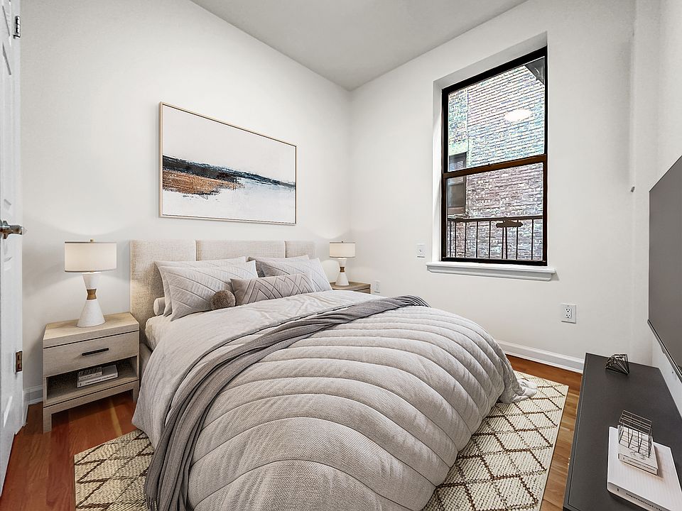 2nd image of 355 W 51st St APT 53