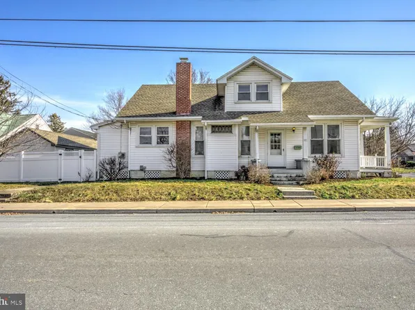 101 N Custer Ave, New Holland, PA 17557