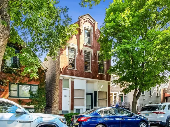 2126 W Dickens Ave, Chicago, IL 60647