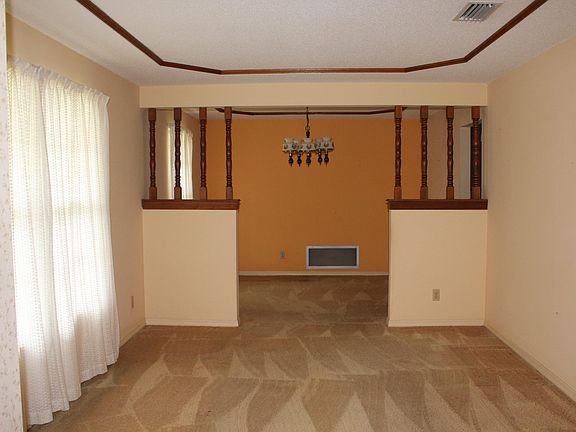 2nd image of 1678 Debbie Ln