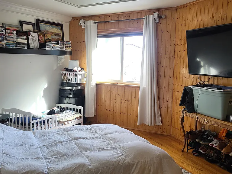 126 Biruta St #B20 — Photo 10