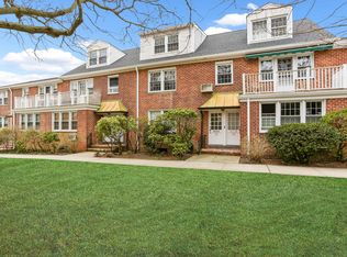 72 Putnam Park #72, Greenwich, CT 06830