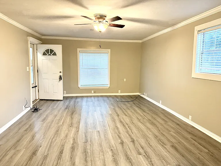 1010 C St NW — Photo 14
