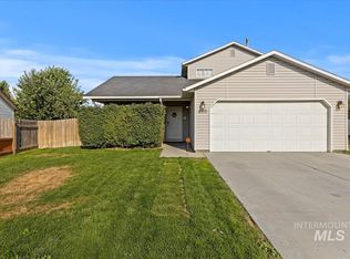 4915 Pioneer Ave, Caldwell, ID 83607