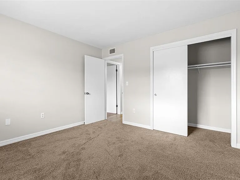 350 79th Ave N #134 — Photo 16