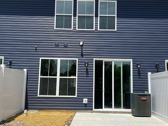 5th image of 4826 Moon Lake Ln